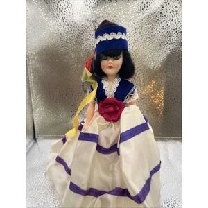 Vintage Arco Gas Station 7" Sleepy Eyes Dolls of the World: Greece